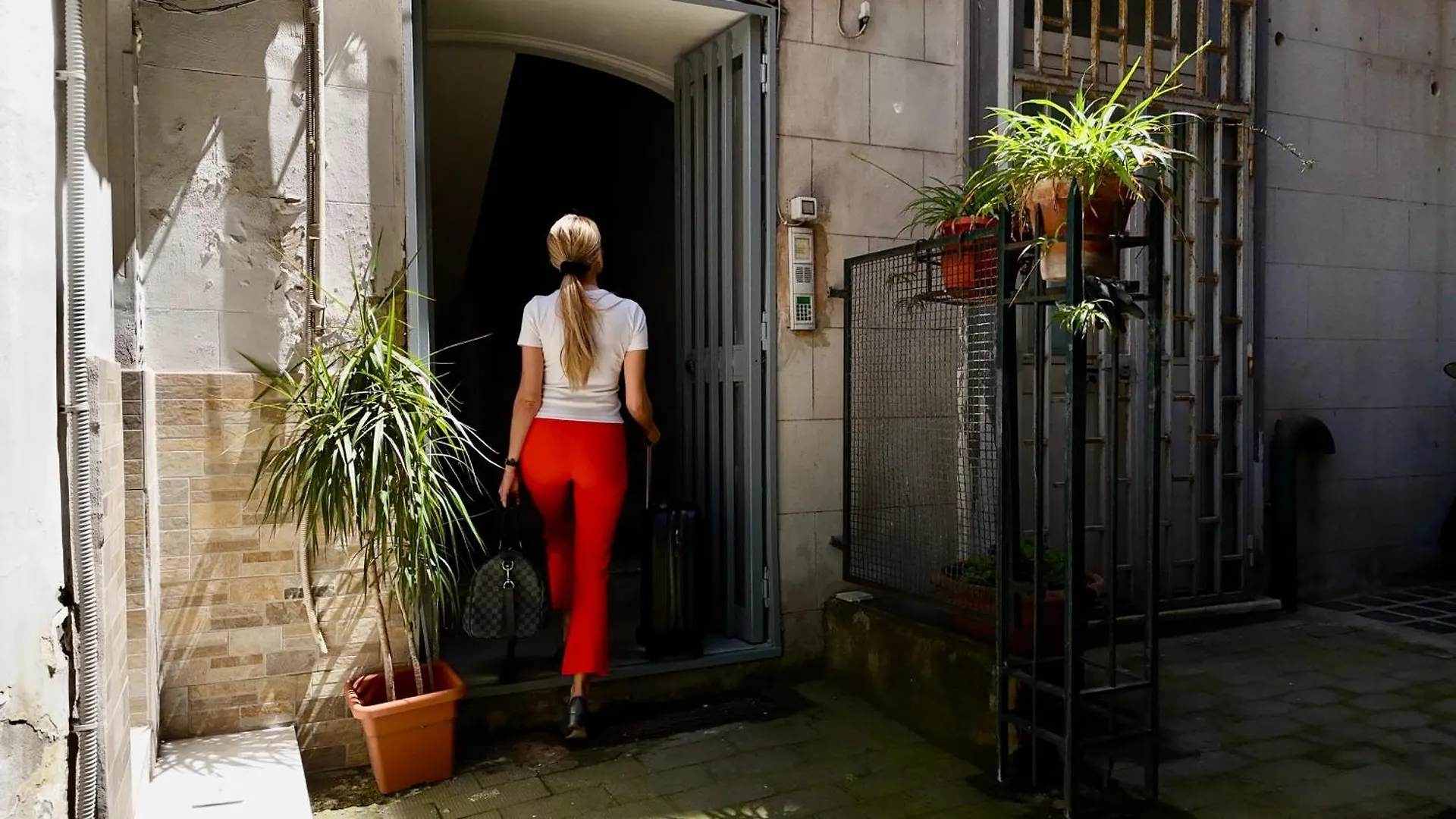 Raffaella Home Naples Italy